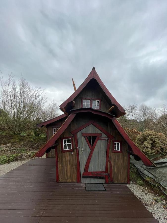 Au Coin Du Bois *